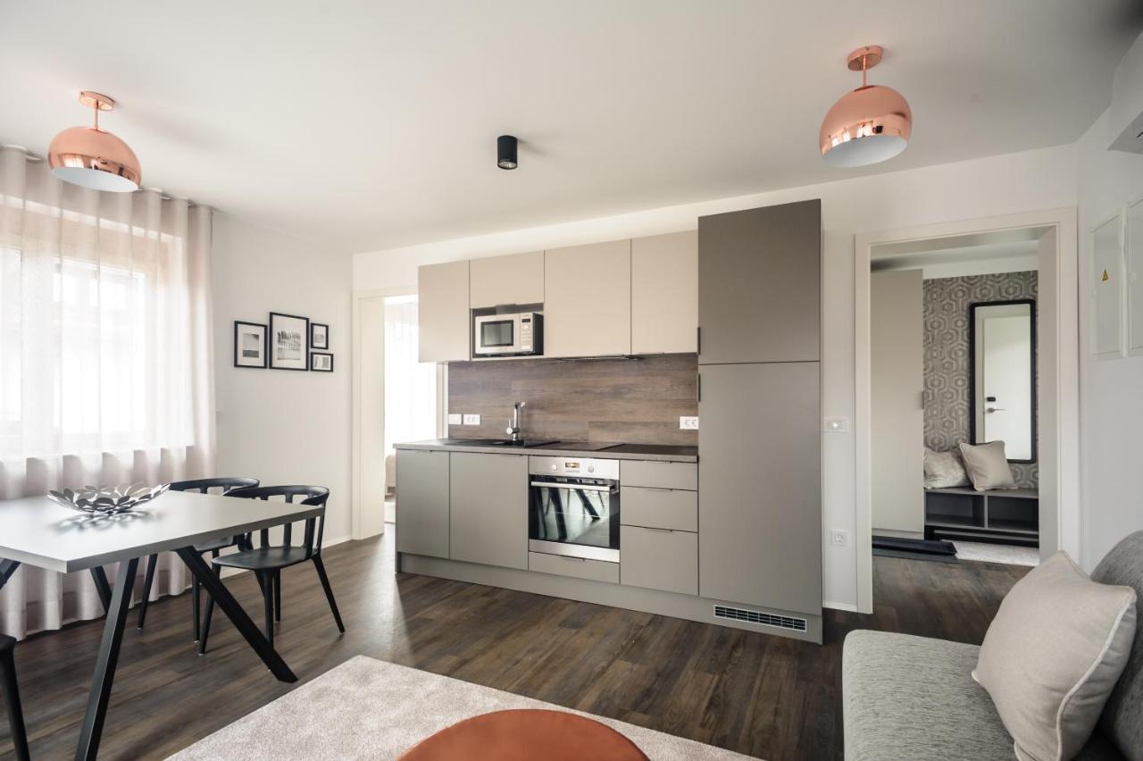Apartments Villa Tatiana Блед Екстериор снимка